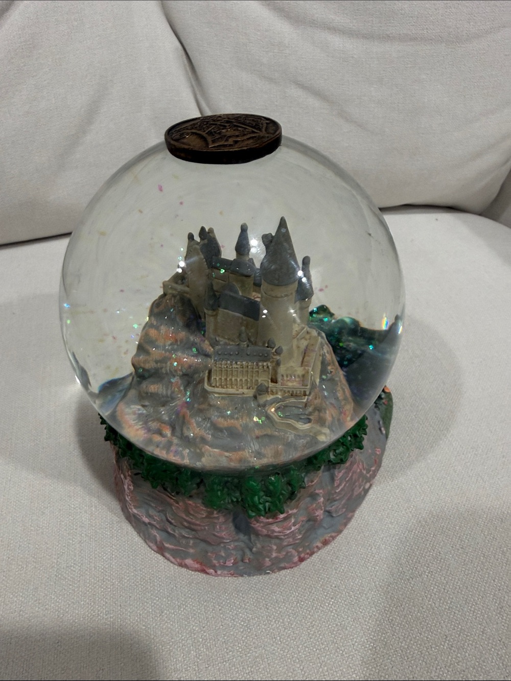 Harry Potter Hogwarts
Castle 7.1 Inch Water Snow
Globe - Picture 4 of 6